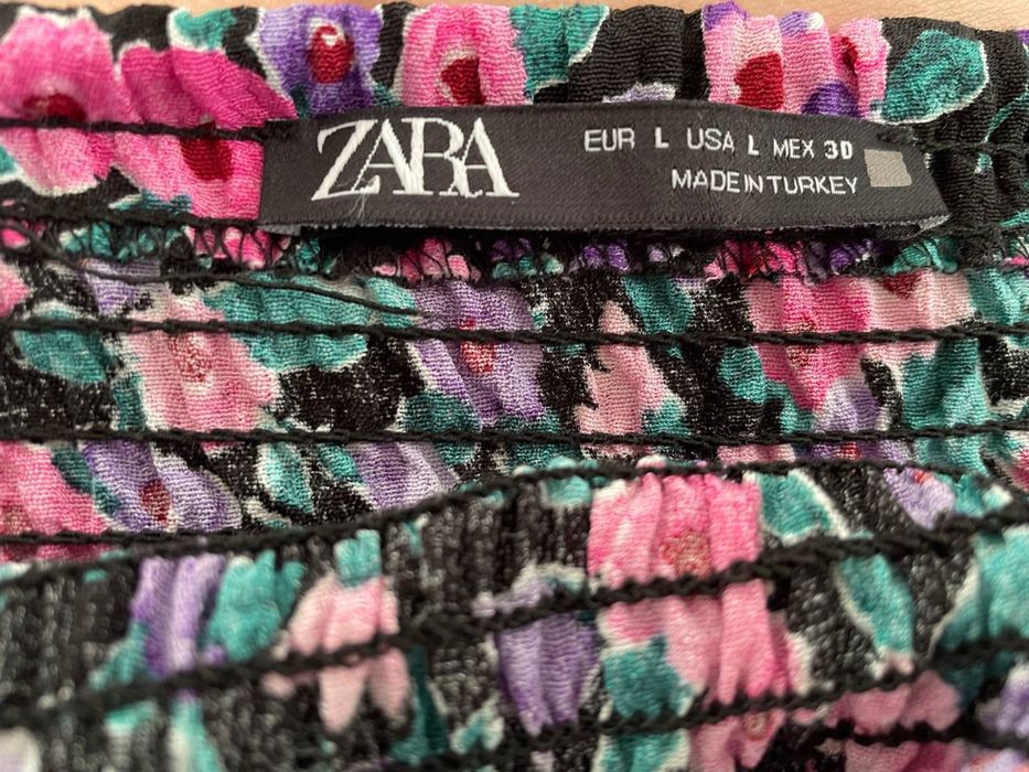 Стильний топ ZARA