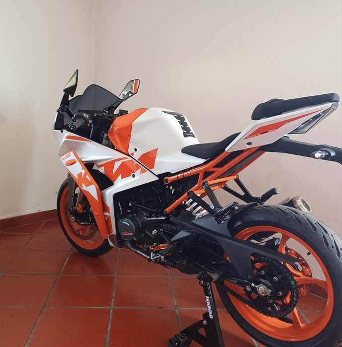 Ktm 125 RC praticamente nova