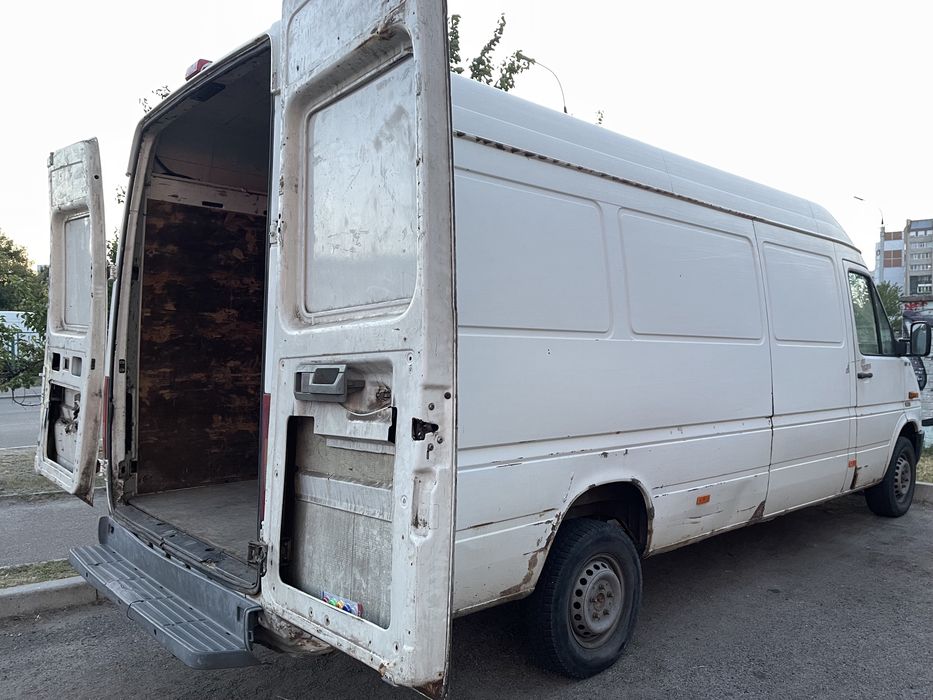 Перевезення меблів та техніки