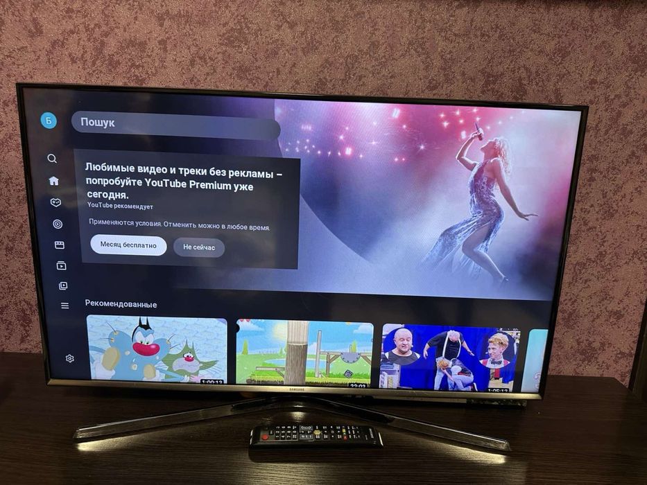 Телевізор Samsung UE40J5500AU