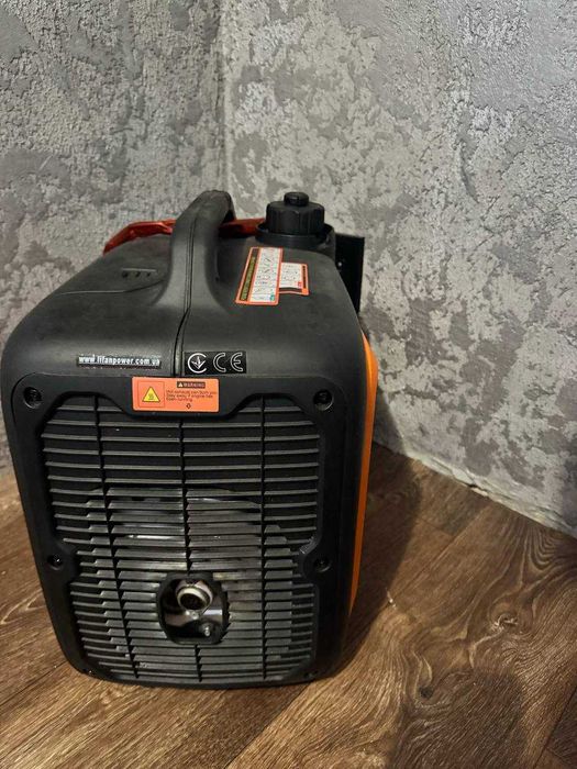 Продам гениратор 3квт