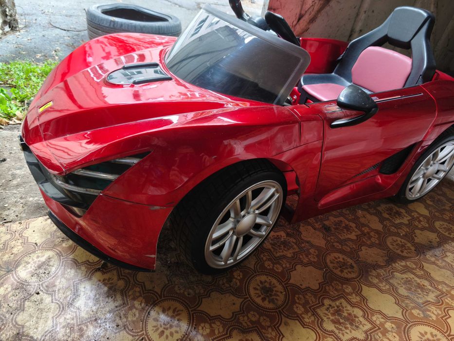 Дитячий електромобіль Kidsauto Ferrari LaFerrari style Red