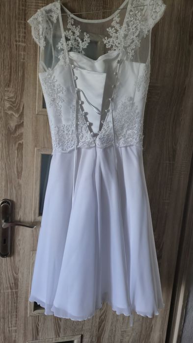 Sprzedam suknie ślubną r. 36 -38