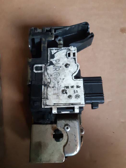 Замок форд транзит задний, передний, водительський, боковой ford