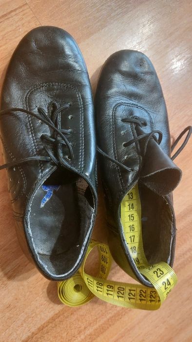 Танцювальне взуття