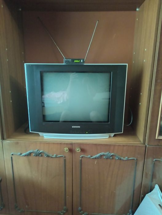 Продам Телевізор Samsung -21Z50ZQQ 21", б/у