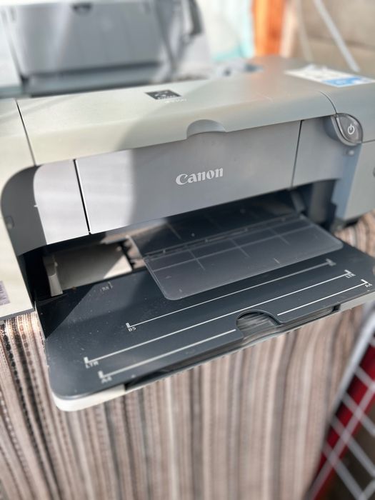 Кольоровий принтер Canon