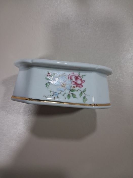 Guarda jóias em Porcelana Vista Alegre