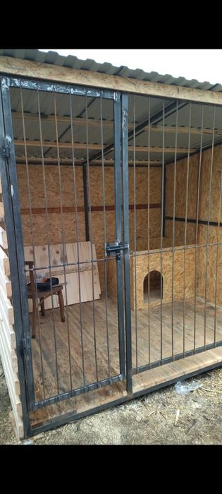 Вольєр для собаки
