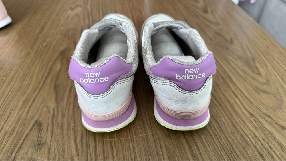 Buty new balance rozmiar 33 dla dziewczynki