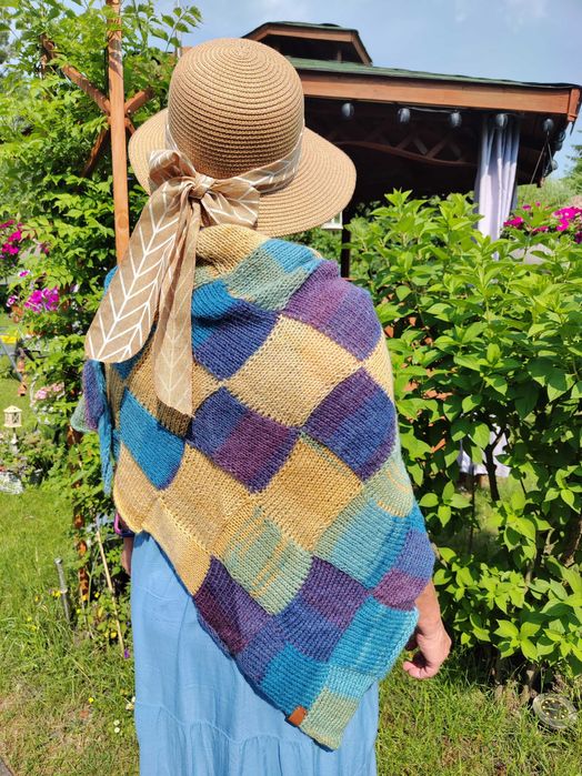 Chusta trójkątna szal wełna merino HANDMADE
