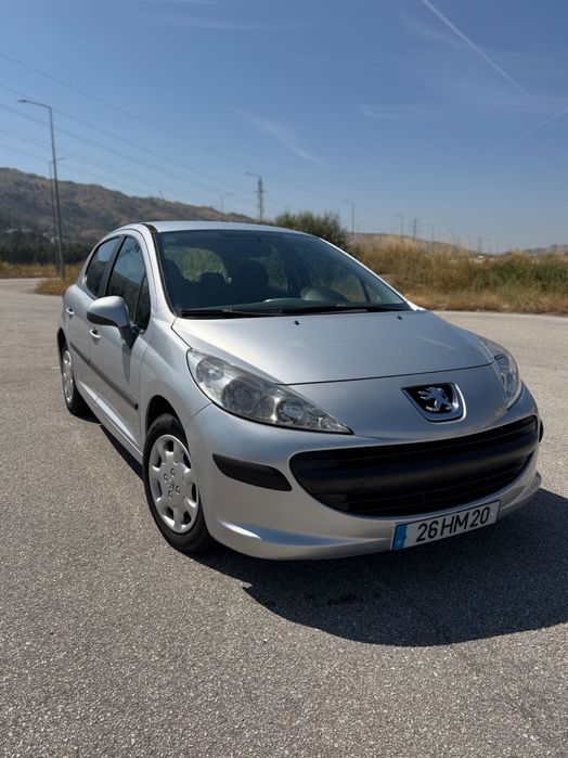 Peugeot 207 1.4 16V - 96.000kms