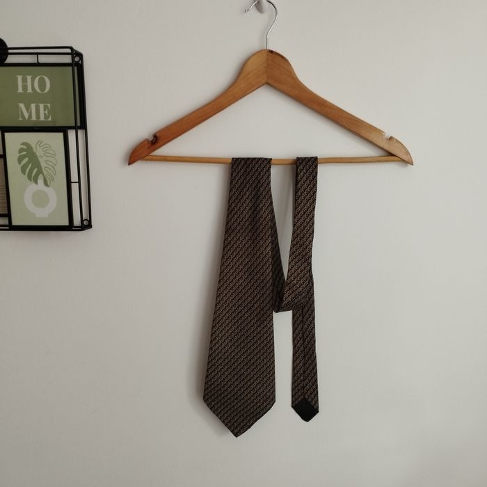 Stylowy krawat męski Gentleman – motyw Pac-Man, made in Italy