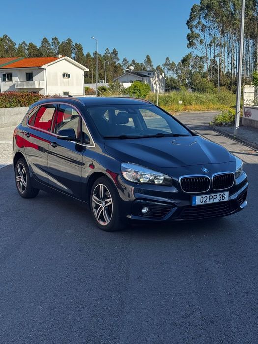 BMW 216 Active Tourer d Line Luxury