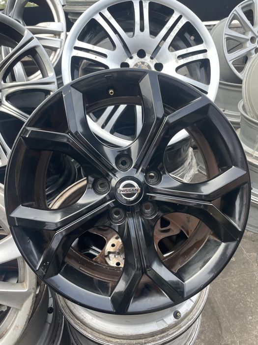 Jantes originais Nissan 17 5x114 Qashqai Juke.