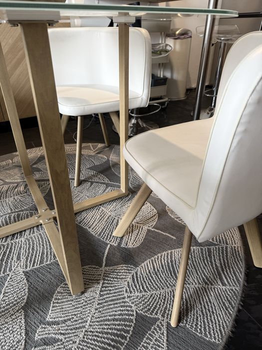 Mesa de refeicao + 4cadeiras escandinava