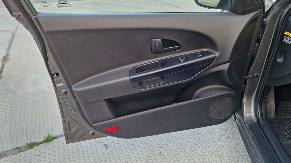 Автомобиль Kia Cee'd универсал 2009 рік