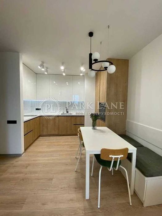 Продаж 1к квартири ЖК Файна Таун Салютна 2/6 метро Нивки