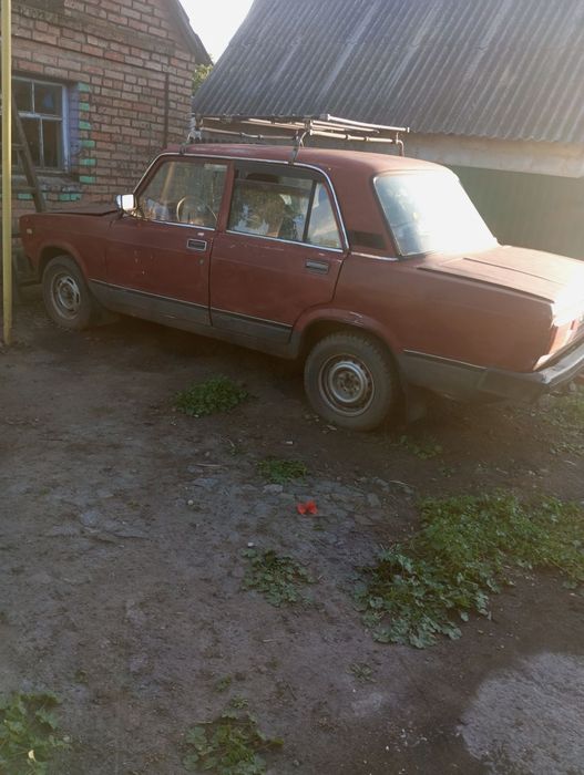 Продам автомобіль ВАЗ 2105