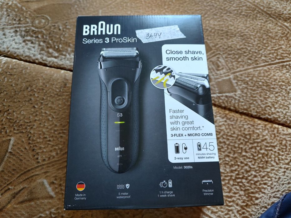 Электробритва  Braun 3020s Black
