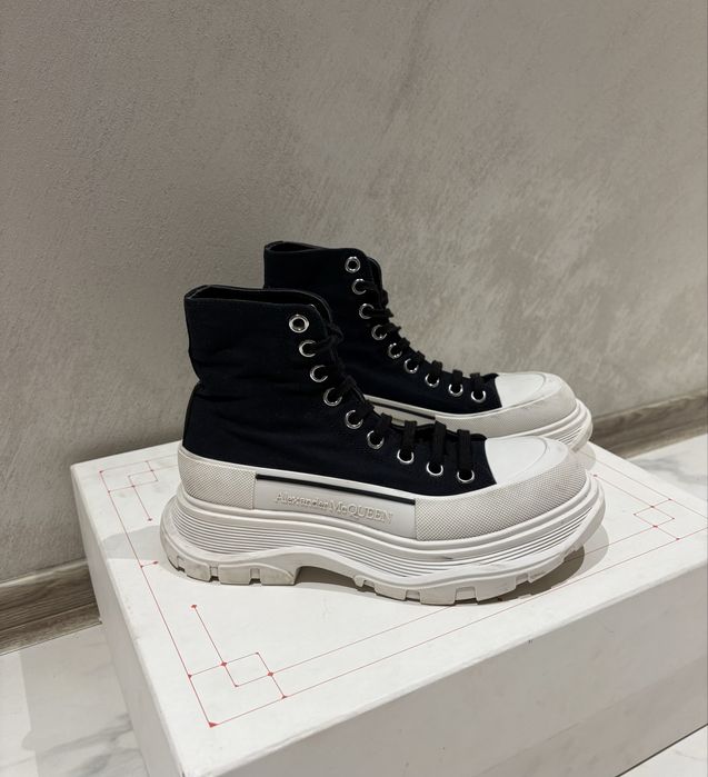 Alexander McQueen кроссовки Оригинал