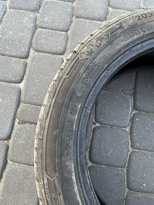Sprzedam komplet opon zimowych