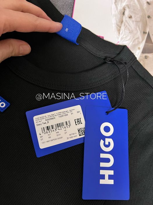 Жіноча футболка XS Hugo Хьюго Босс Boss чорна напис синій оригінал