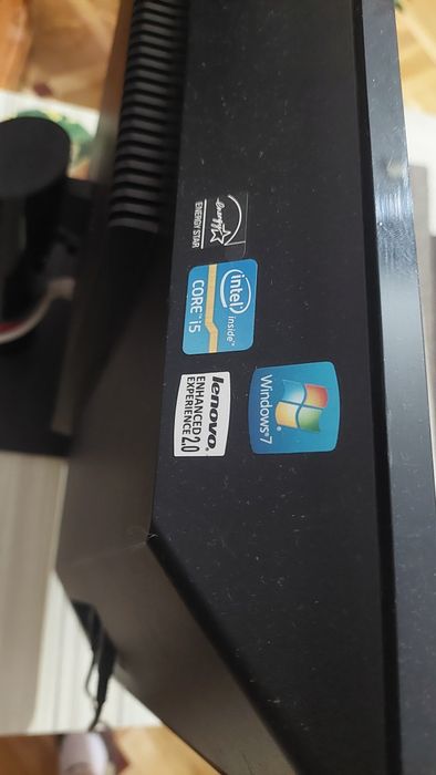 Komputer 2 w 1 Lenovo