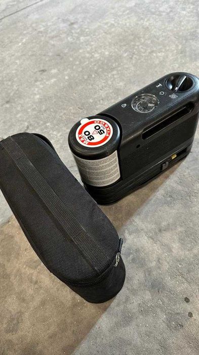 Compressor Auto com kit espuma antifuro automóvel autocaravana