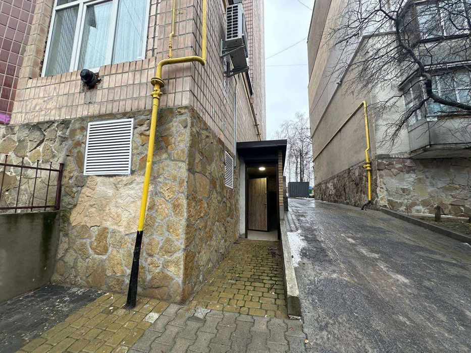 Продаж виробничого  приміщення  комерційне приміщення готовий бізнес