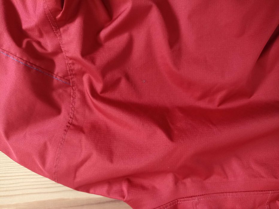 Kurtka wiatrówka wodoodporna Quechua rozm. 140