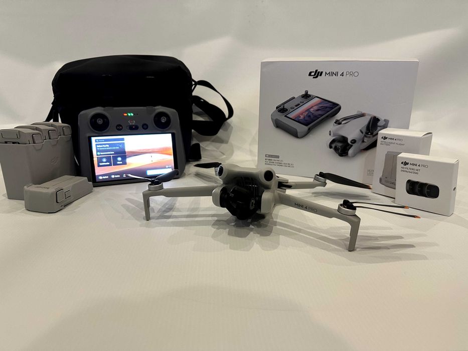 DJI Mini 4 Pro Fly More Combo | + EXTRA