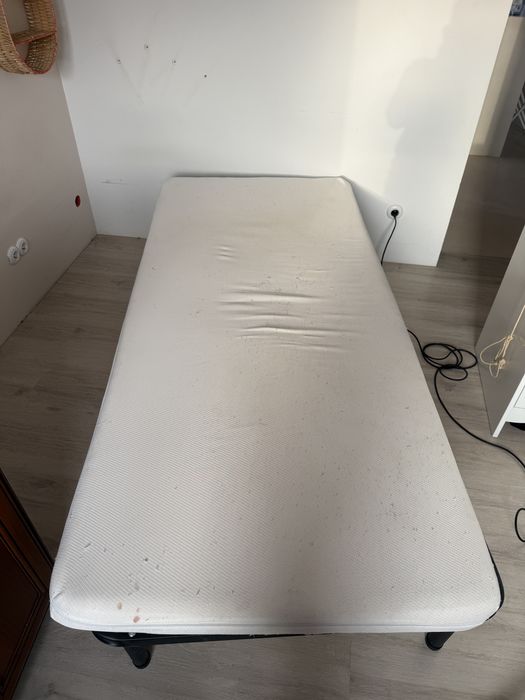 Łóżka robotnicze pracowanicze polowe metalowe 90x200.