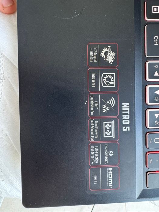 Notebook gamer como novo