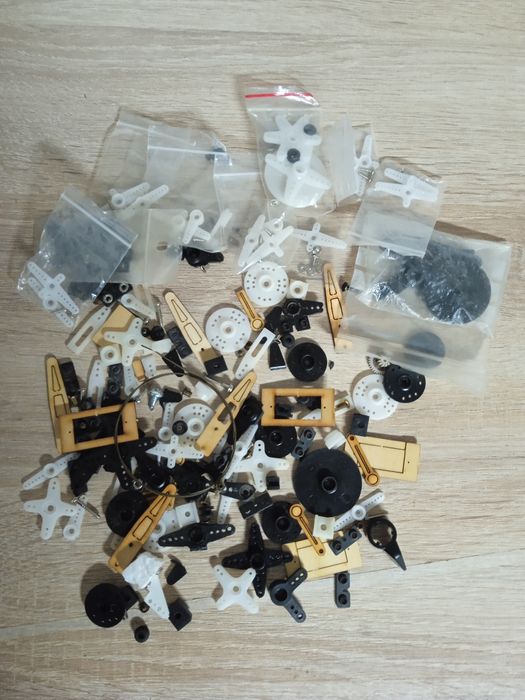 Servos para avião ou carro rc