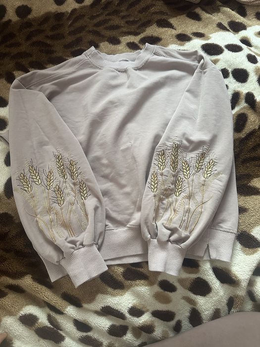 Кофта легка в гарному стані