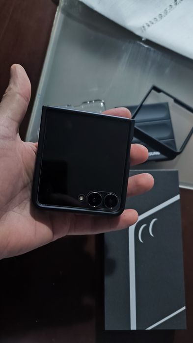 Samsung z flip 7