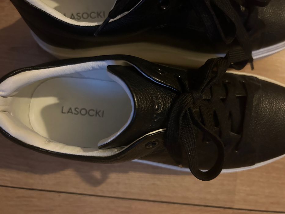 Półbuty skórzane lasocki 41