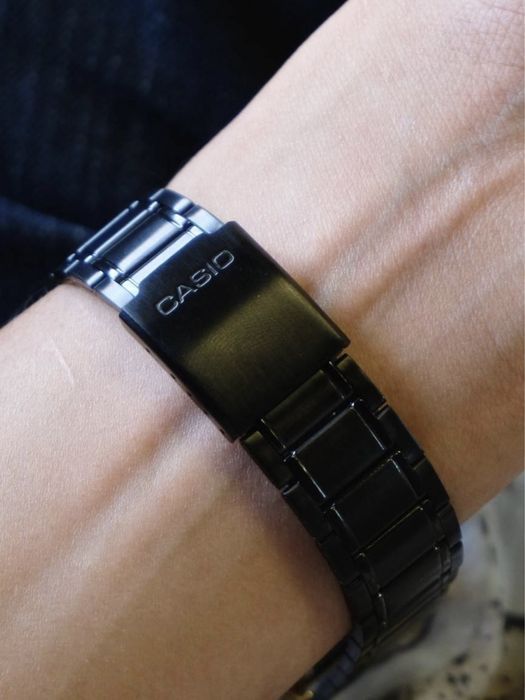 Годинник чоловічий Casio MTP-V300GB-1A Оринінал Гарантія Часы Касио