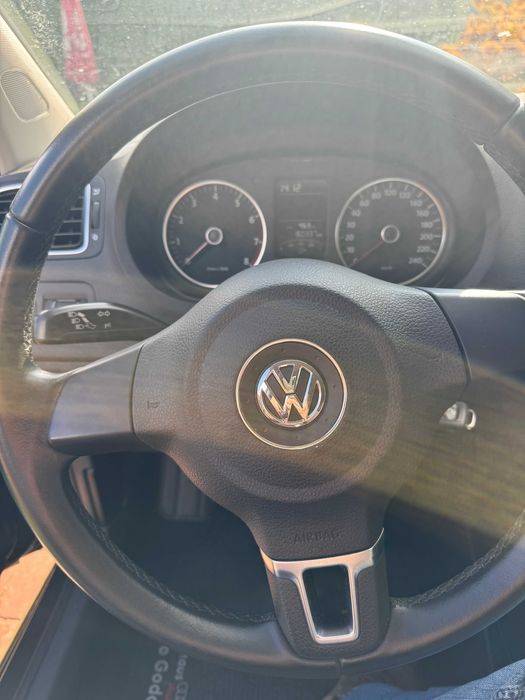 Vw polo 1,2 benzyna sprowadzony