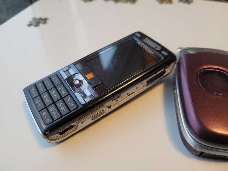 Mix retro telefonów Nokia X2 Sony Ericsson Walkman K800i Z300i W200i