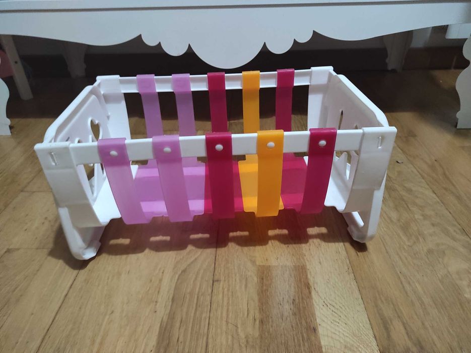 Cama de baloiço da Nenuco