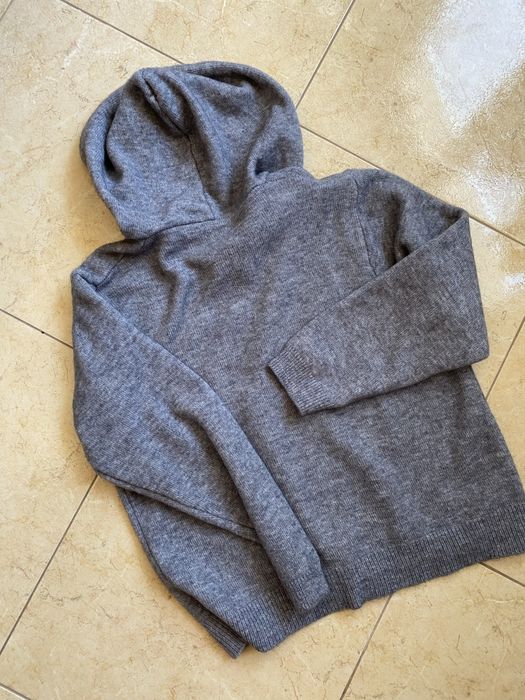 Кофта на молнии женская