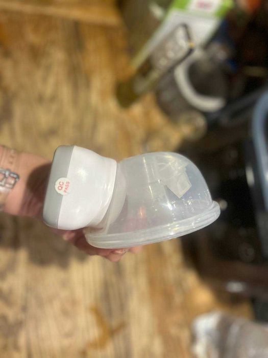 Молоковідсмоктувач електричний Shelly BabyOno 1000