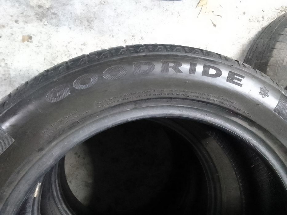 Cena za 2 Opony wielosezonowe 225/50r17 GOODRIDE 2024r