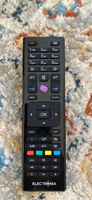 Televisão 32” Com comando 80€