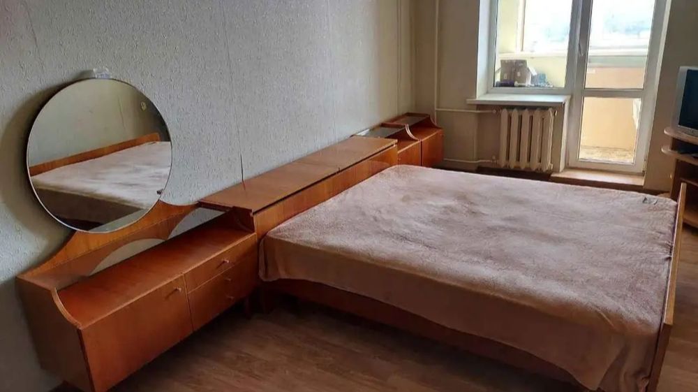 Спальний гарнітур