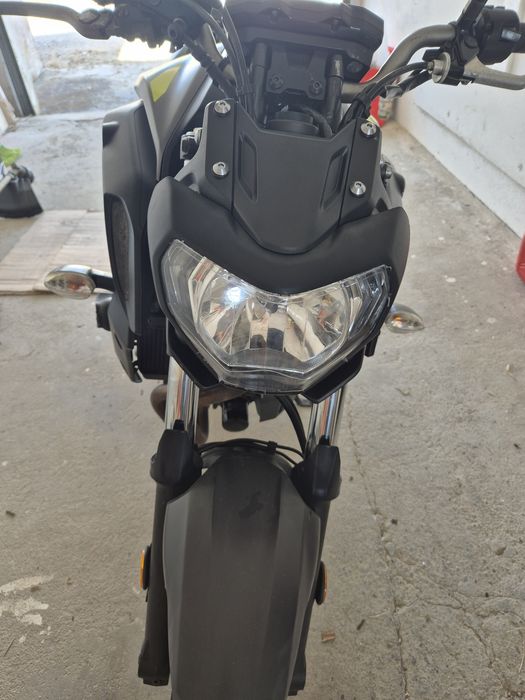 Mt 07 2018 night fluo