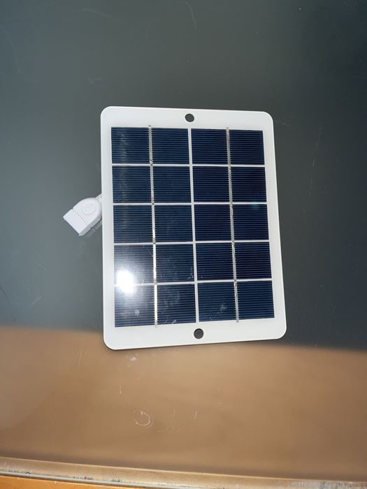 Painel solar com porta usb para carregar telemoveis