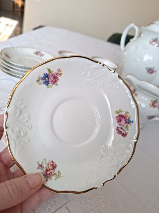 Porcelanowy serwis kawowy 14 szt